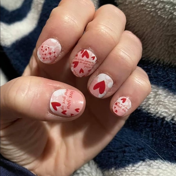 ⭐️💰5 for $20 Nail Wraps- Make It Sweet - Picture 5 of 6